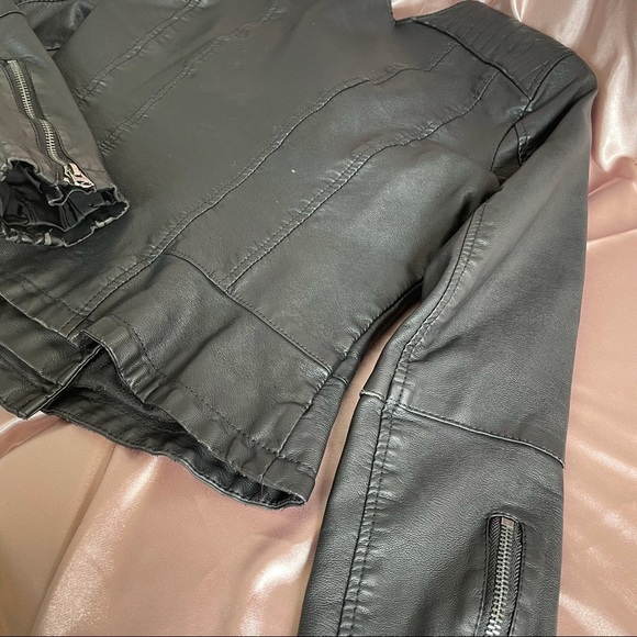 Topshop | Faux Leather Peplum Biker Jacket - Picture 8 of 12